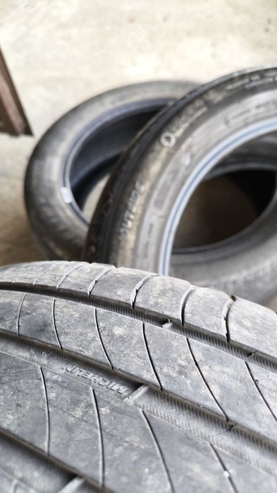 Vand 4 anvelope 235/50 R19 Michelin