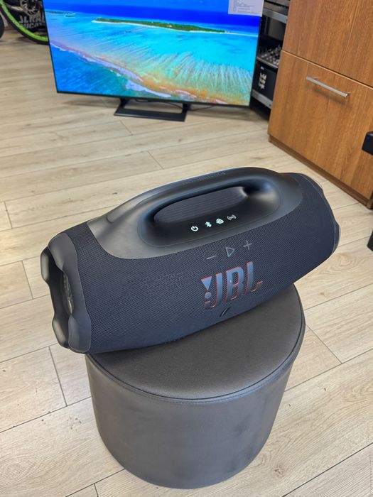 Amanet F28: Boxa JBL BoomBox 4