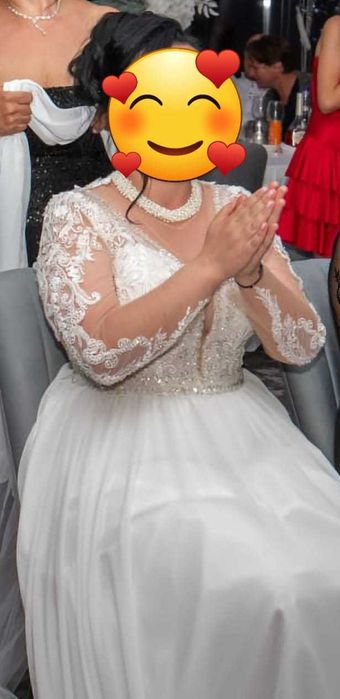 Vand rochie de mireasa