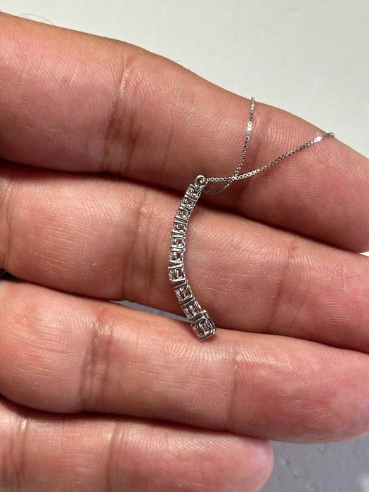 LANT + PANDANTIV AUR alb 18K + 10 Diamante = 0.72CT - VS1 - G - Deosebit !