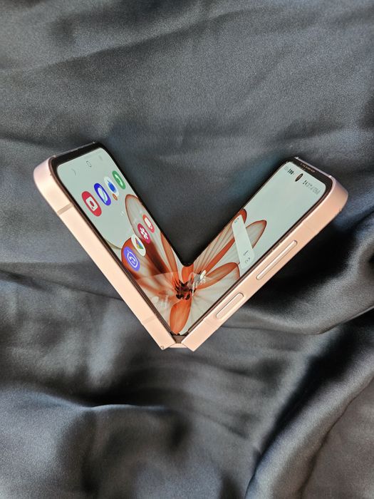 Смартфон Samsung Galaxy Z Flip6, 12GB RAM, 256GB, 5G, Blue