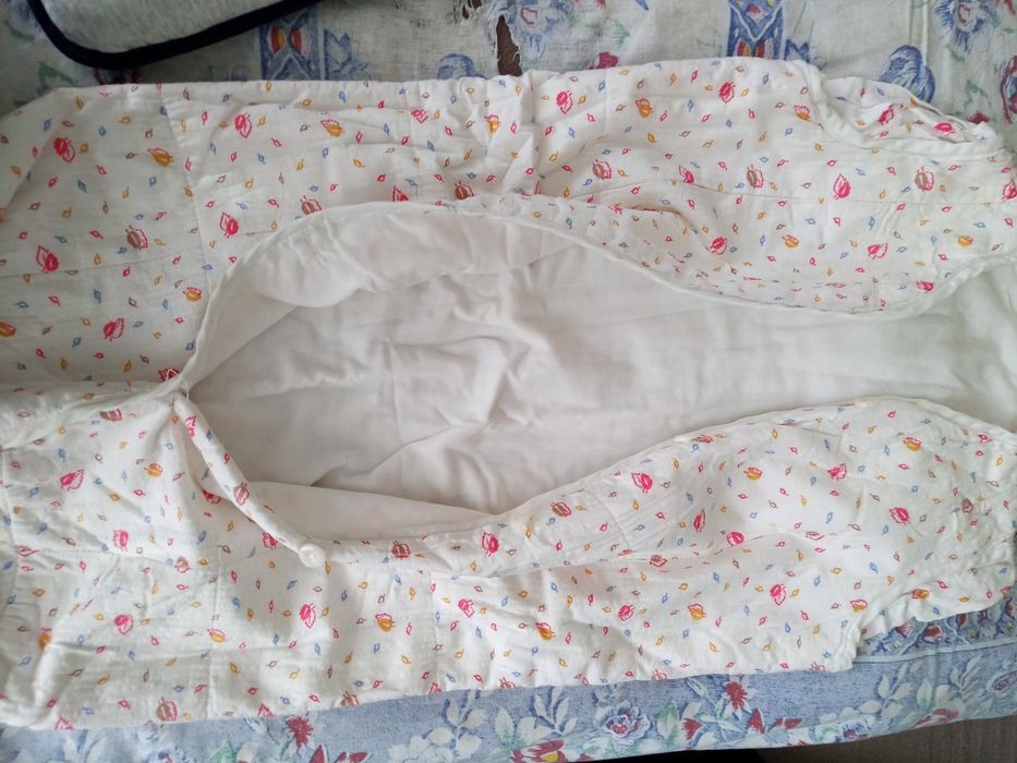 Бебешка възглавница,чувалче, постелка за детско столче и др.