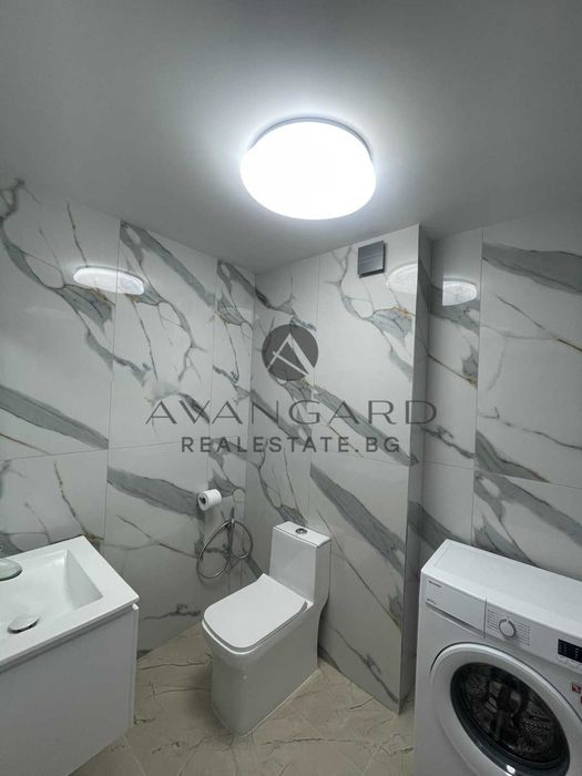 Продава се Тристаен апартамент в Пловдив, Остромила - 104 кв.м за 2279 €/кв.м - Снимка #8