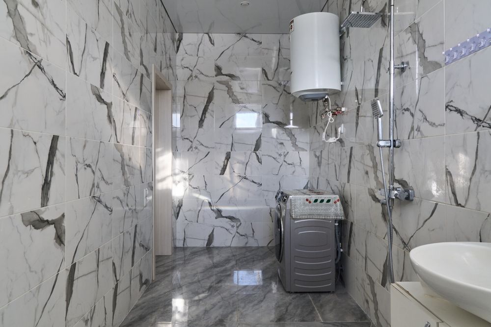 Продаётся двух этажное здание