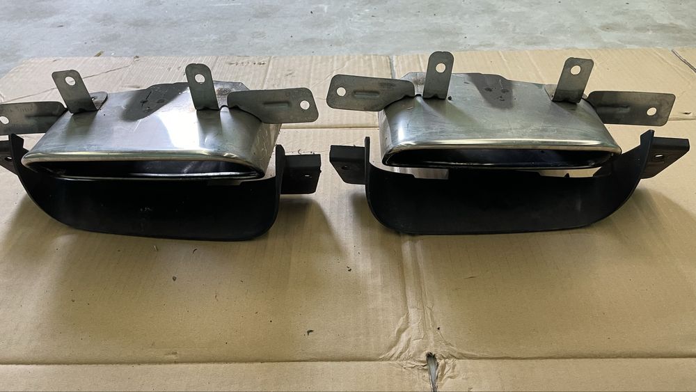 Накрайници Гърнета Dodge Challenger