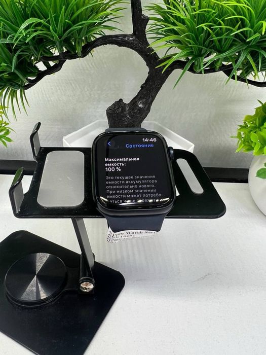 Apple Watch Series SE 2 44mm