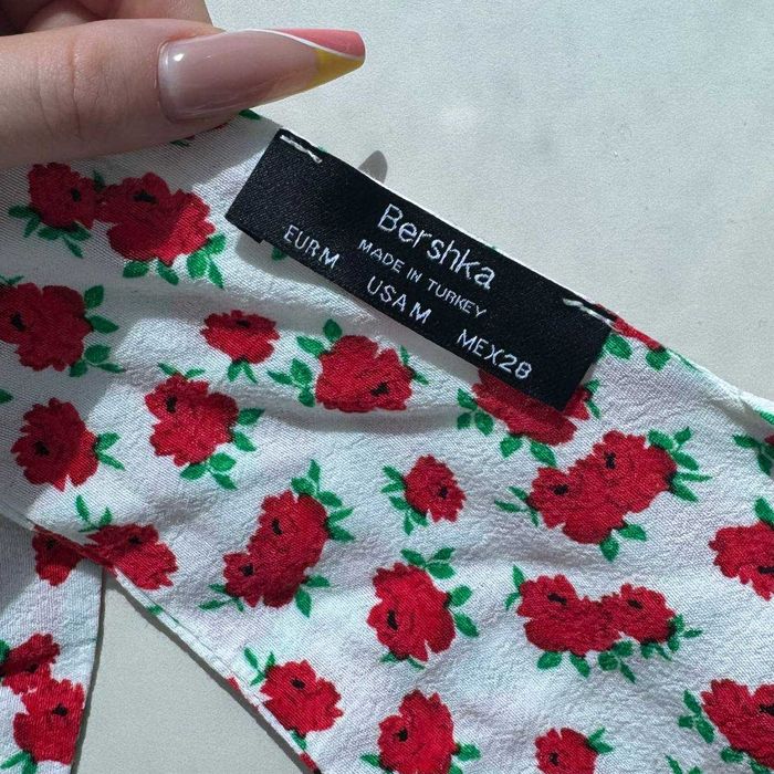 Летняя кофточка от Bershka