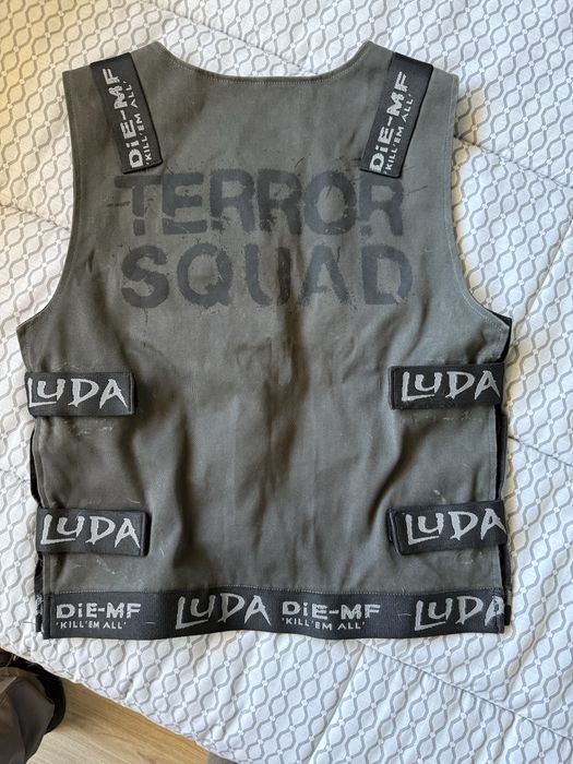 Luda бронежилетка.