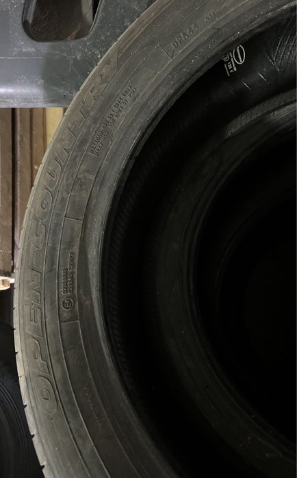 Резина 235/55 r20