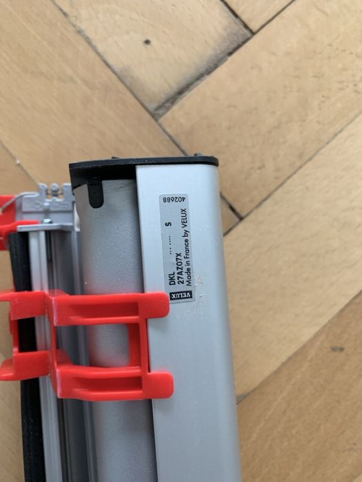 Velux затъмняваща щора