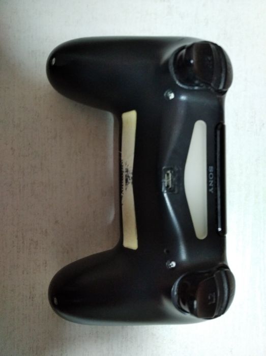 Джойстик на PS4 (original)