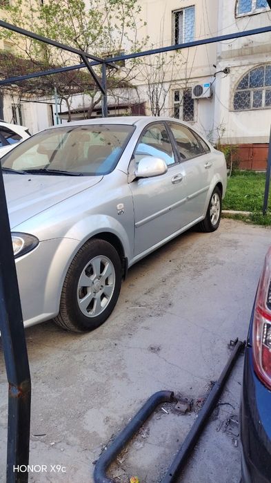 Срочна жентра сотилади