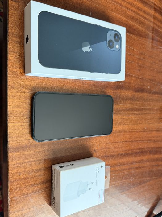 Продам Iphone 13 (128 гб) ios 18.3.2