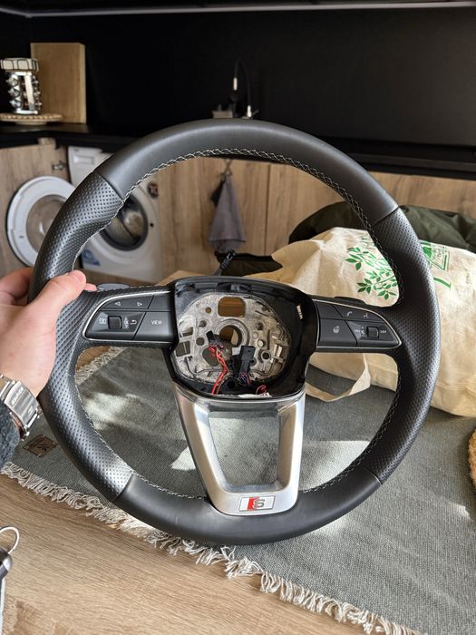 Оригинален волан Audi Q5/SQ5 2018- Подгрев и Пера