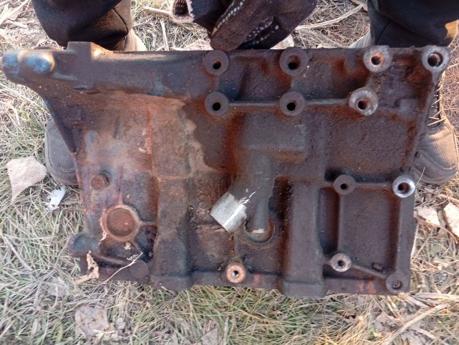 Продам запчасти ваз 124 мотор