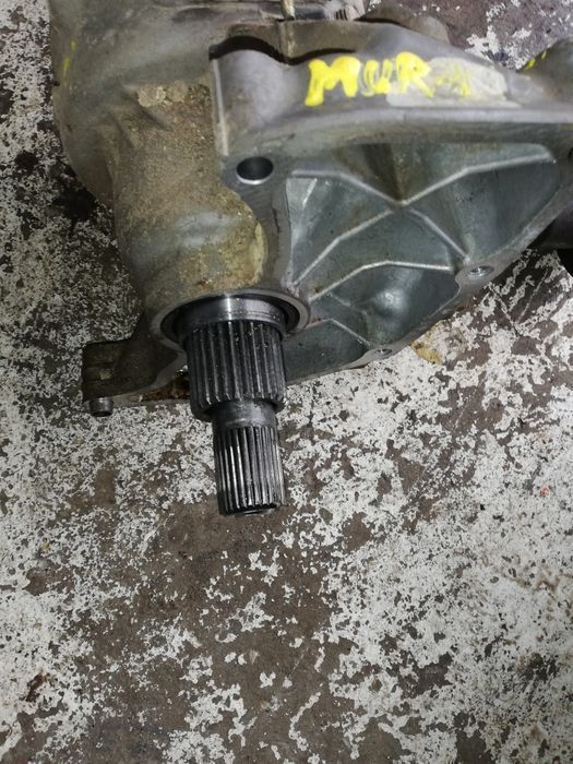 Grup spate cutie transfer Nissan murano 35i v6 248 cai VQ35DE 2007
