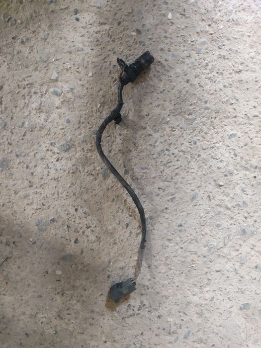 Датчик распредвал тайота