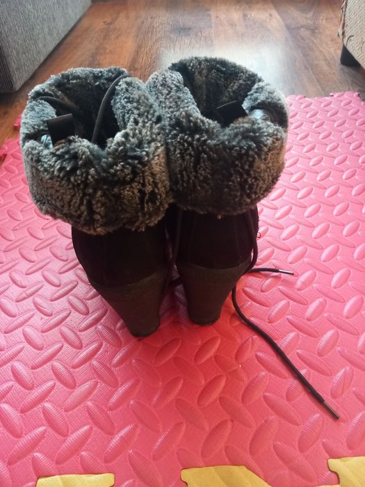 Дамски зимни боти