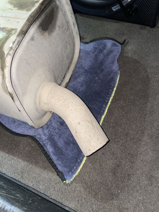 Глушак мерседес Е класс