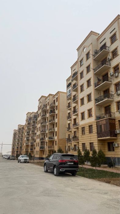 Yashashga tayyor 1 xonalik uy 90% jihozlari bilan sotiladi