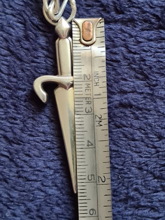 Cesare Paciotti  chain