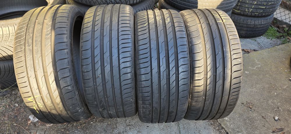 Гуми 2бр  225/40/18 - 1бр  - 100лв