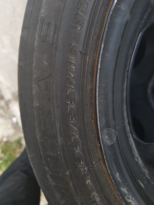 Шины с дисками  .