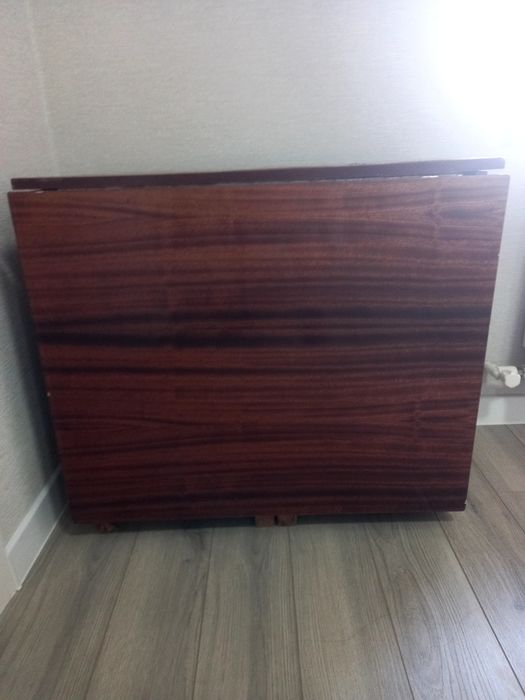 Раскладной стол б/у