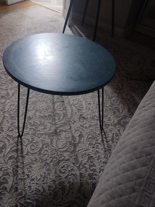 Продам интерьерный столик