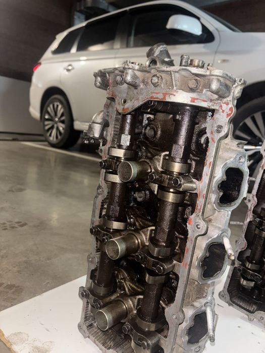 Головка блока цилиндров vq20