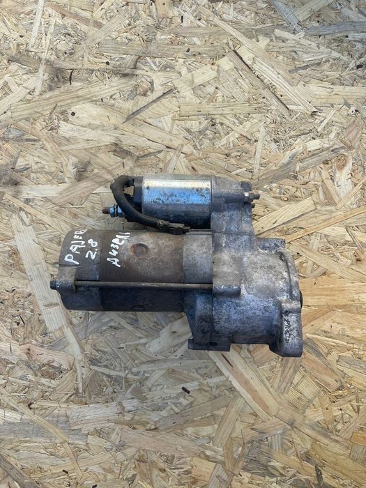 Стартер Митсубиси Паджеро 2.8 4м40