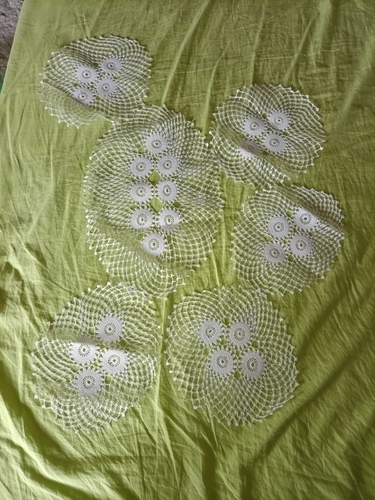 Mileuri din macrame , la cerere trimit poze , sunt mult mai multe