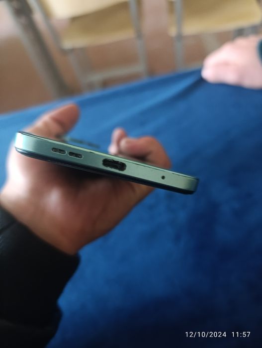 Redmi  note  12 ideal holatda