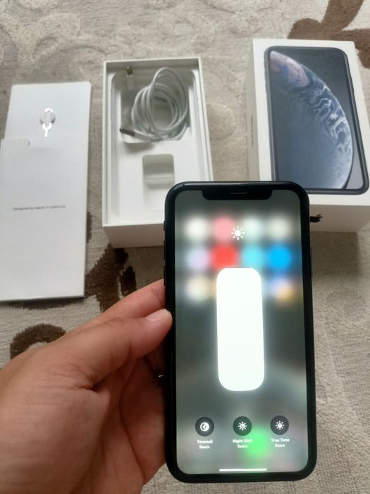 Iphone XR 64 gb в идеальном состоянии