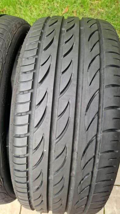 Anvelope vara 215 40 R 18 Pirelli