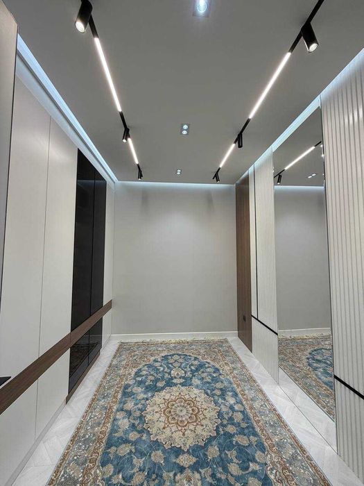 СРОЧНООО ПРОДАЕТСЯ 3/3/10  ЖК Yakkasaray City Mall