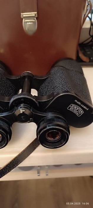 Бинокль Карл Цейс 10×50