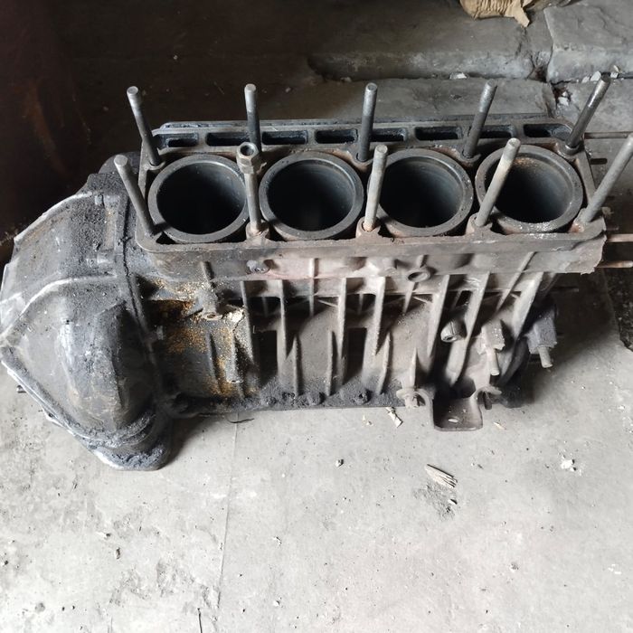 Блок двигателя 402 волга