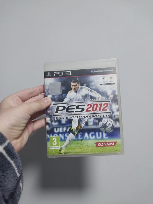 Диск на пс3 pes2012