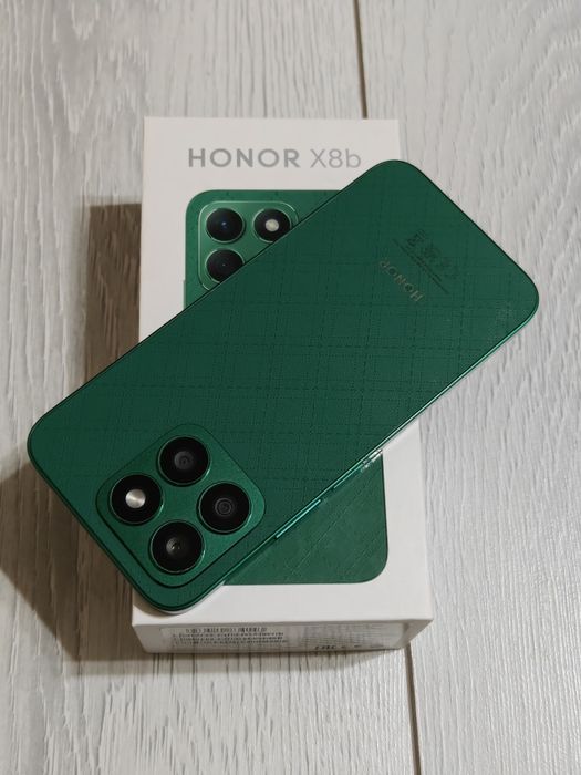 Honor X8b 256 gb Ram 8 идеальное