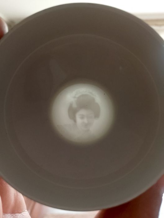 Японски сервизи за кафе и чай.