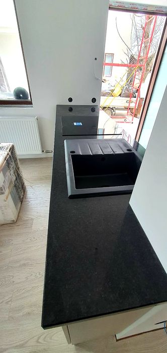 Blat de bucatarie din granit