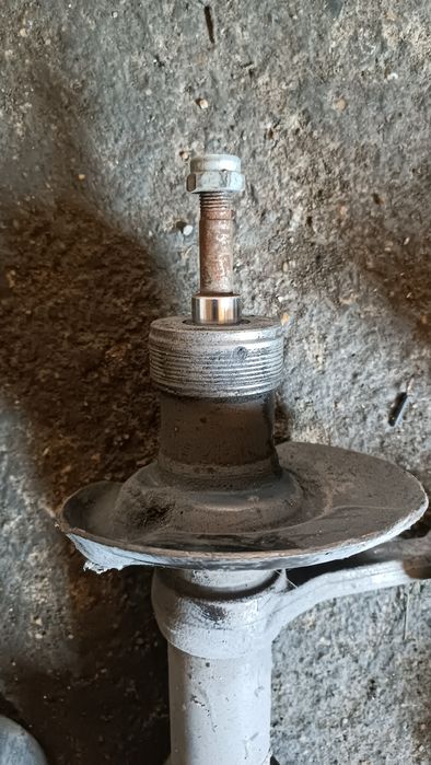 Стойки на приору