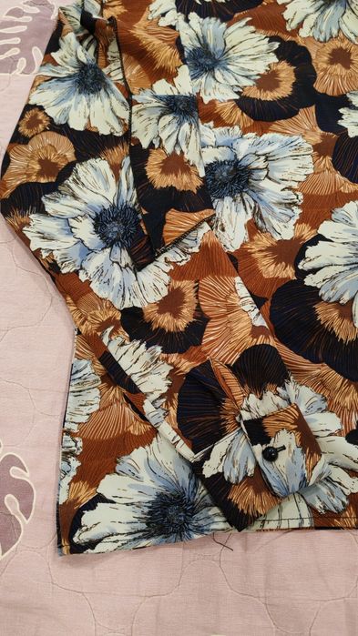 Нарядная блузка с воланами