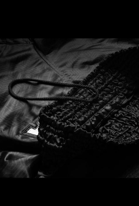 Продавам шорти за кик-бокс или муай-тай Хайабуса / Hayabusa - L размер