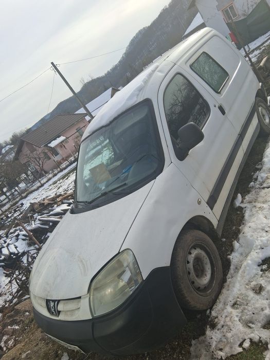 Vand peugeot partner autoutilitara