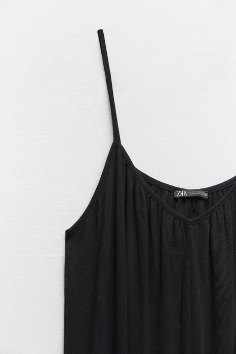 Rochie neagra cu bretele Zara