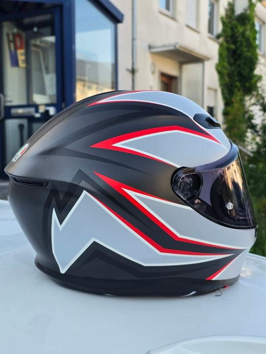 Мото каска AGV K1S.   Agv k6 L