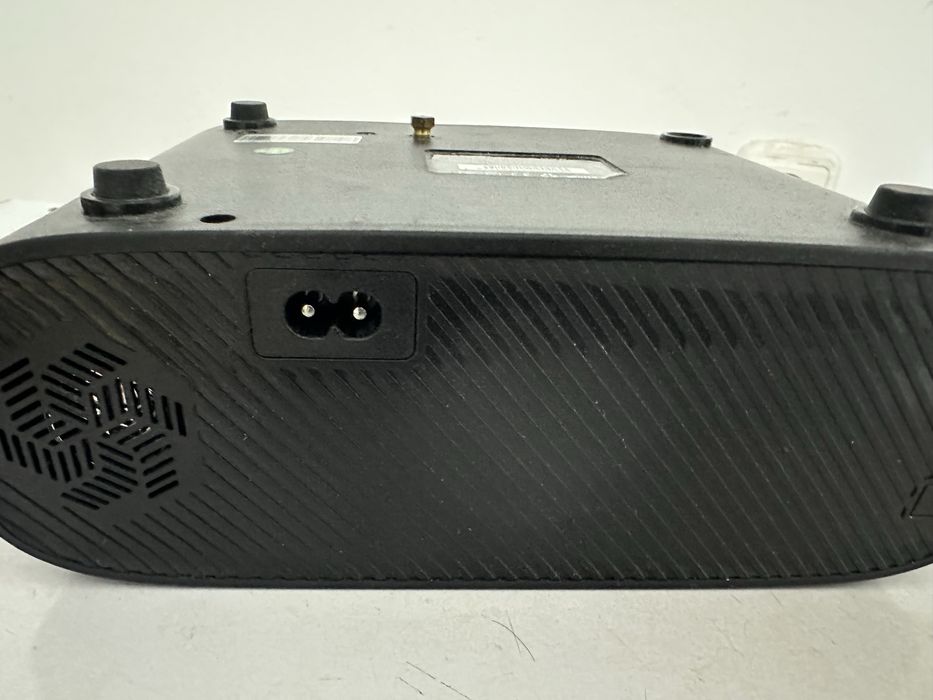 Проектор Everycom