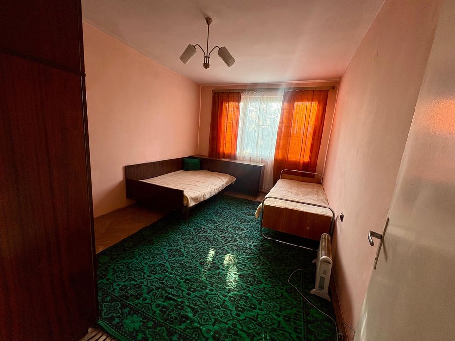 Тристаен Тухлен Апартамент В Центъра на гр. Търговище